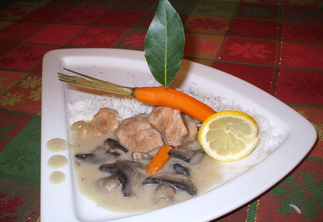 Blanquette de Veau au Robot Cuiseur : Recette Fondante et Crémeuse